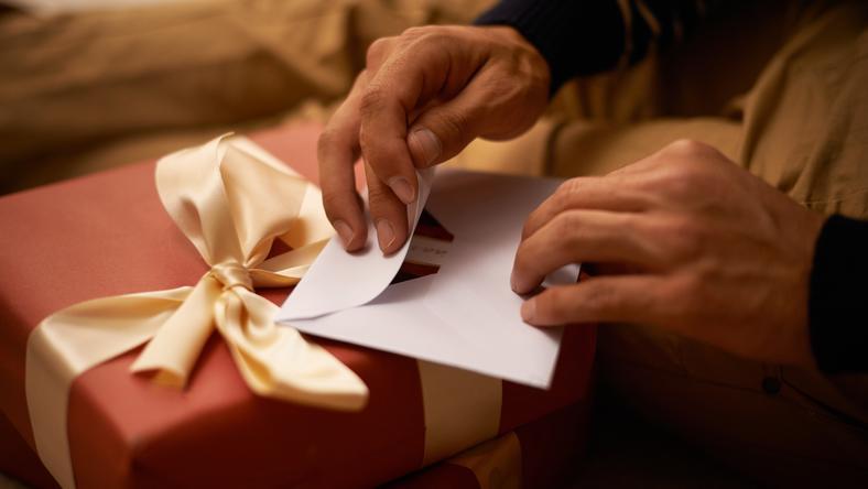 你费尽心思准备的惊喜,可能只是“自我感动”